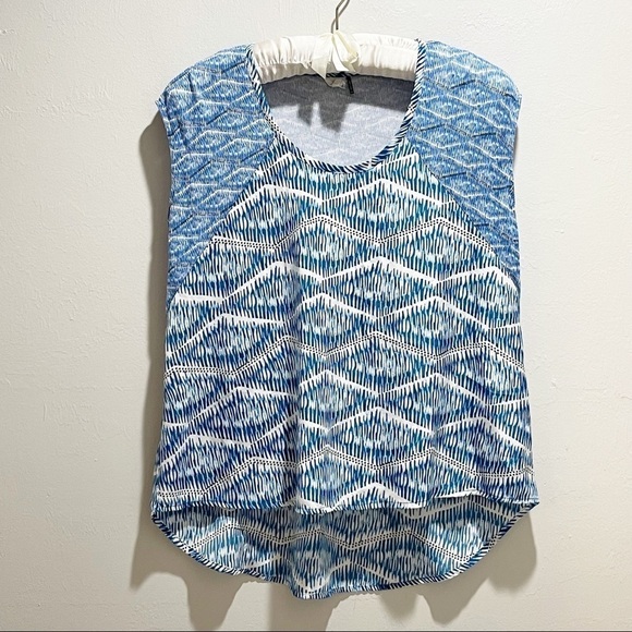 ANTHROPOLOGIE AKEMI + KIN Women’s MEUSE Top - Picture 2 of 8